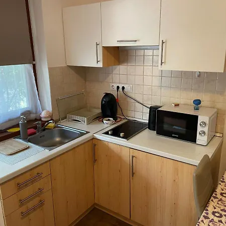 Diofa Apartmanhaz Kapuvár Exterior photo